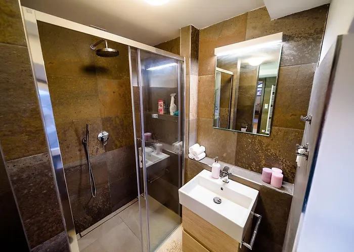 Rooftop Triplex In Centre Apartmán Hradec Králové